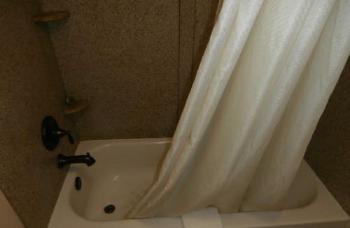Richmond Hill Hotel | Econo Lodge Richmond Hill
