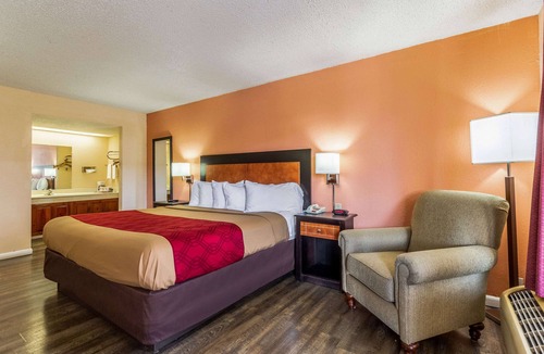 Rocky Top Hotel | Econo Lodge Rocky Top
