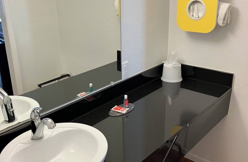 Sonora Hotel | Econo Lodge Sonora