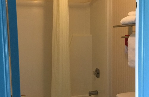 Blasdell Hotel | Econo Lodge South