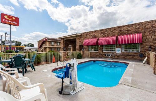 Brinkley Hotel | Econo Lodge & Suites Brinkley