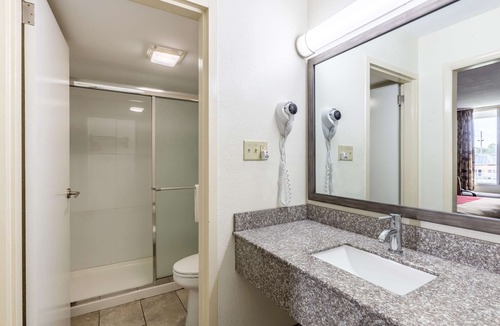 Thomasville Hotel | Econo Lodge Thomasville