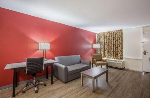 Thomasville Cabin | Econo Lodge Thomasville