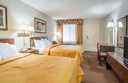 Troy Hotel | Econo Lodge Troy