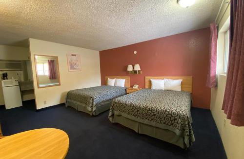 East Las Vegas Cabin | Econo Lodge