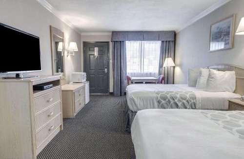 Van Horn Cabin | Econo Lodge Van Horn