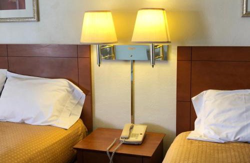 Alamogordo Hotel | Economy Inn Alamogordo