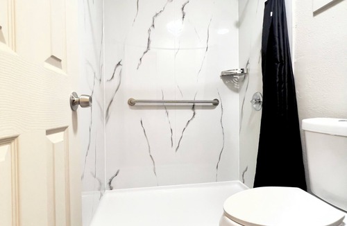 Tulsa Hotel | Economy Inn and Suites