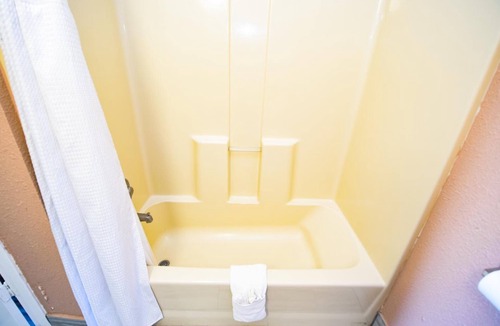 Beebe Hotel | Economy Inn Beebe