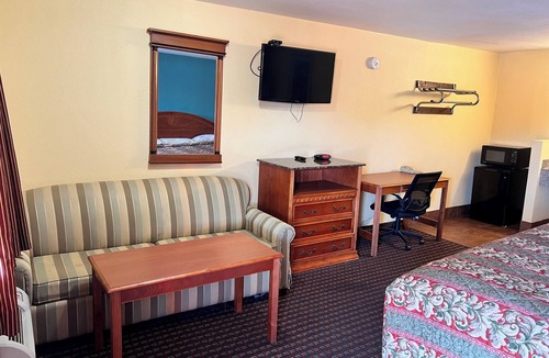 Pauls Valley Hotel | Economy Inn Express
