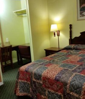 Kingsville Hotel | Economy Inn Kingsville
