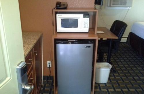 Tonawanda Hotel | Economy Inn Tonawanda
