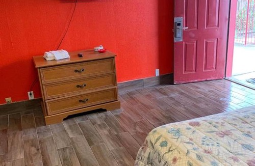 Central City Hotel | Economy Inn