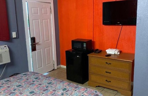 Central City Hotel | Economy Inn