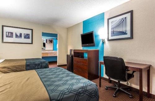 Elizabeth City Cabin | Economy Inn