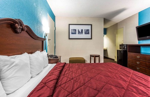 Elizabeth City Hotel | Economy Inn