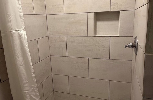 Gonzales Hotel | Economy Inn