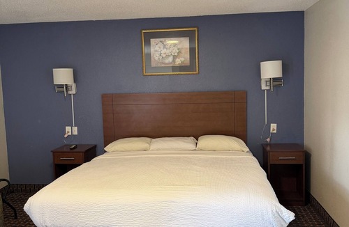 Gonzales Hotel | Economy Inn