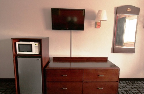 Hardeeville Hotel | Economy Inn