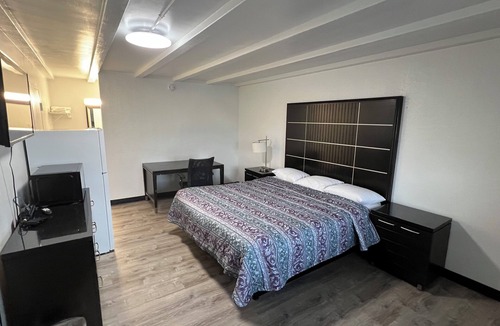 Kankakee Hotel | Economy Inn