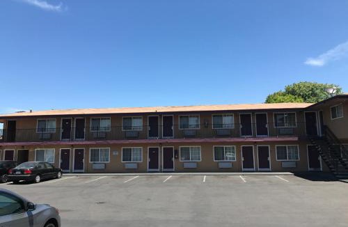 Modesto Hotel | Economy Inn