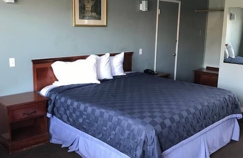 Modesto Hotel | Economy Inn