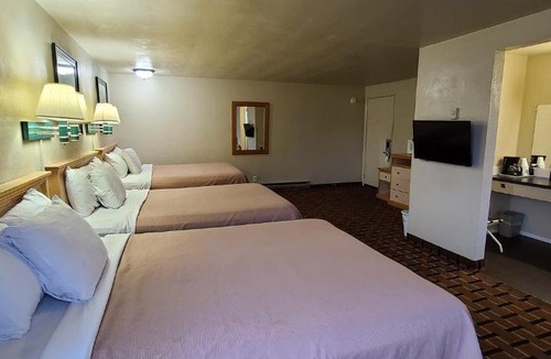 Reedsport Hotel | Economy Inn