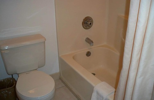 Wentzville Hotel | Economy Inn Wentzville