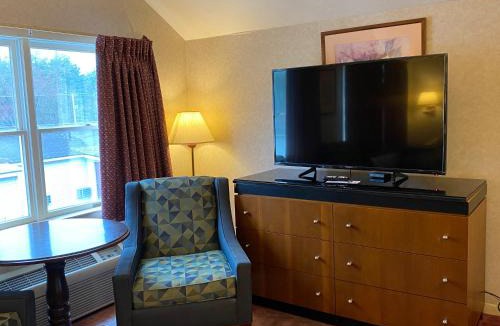 Fiskdale Hotel | Economy Lodge 682 Main St Sturbridge
