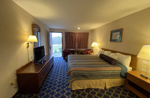 Fiskdale Hotel | Economy Lodge