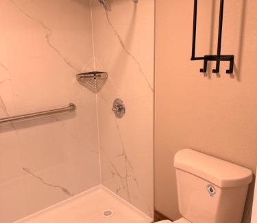 Fort Smith Hotel | Economy Suites Fort Smith