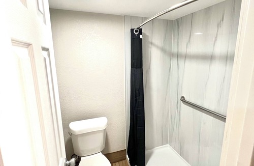 Springfield Hotel | Economy Suites Springfield