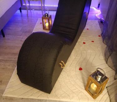 Castels House | Ecrin d' Amour suite romantique avec Jacuzzi