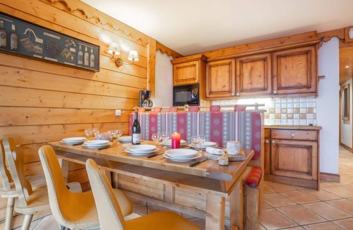 Val Claret Apartment | Ecrin des Neiges (Val Claret) by Interhome