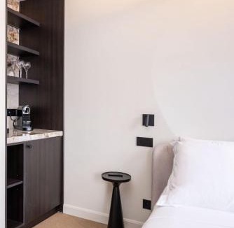 Villette Gare Apartment | Ecrin Romantique, Suite d'exception avec balnéo