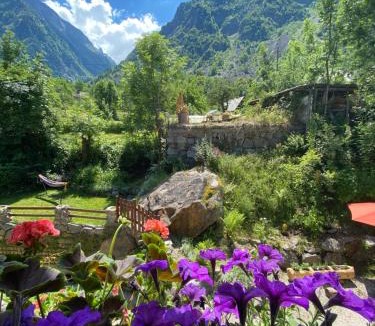 Le Bourg-d'Oisans Ski Chalet | Ecrins Lodge