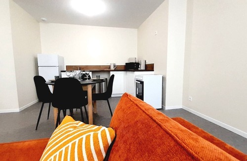Ecueille Apartment | Ecueillé centre -bel appart neuf 2 chambres