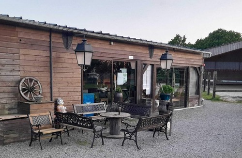 Bolleville RV Rental | ecurie leseigneur