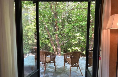 Les Assions House | Ecurie Restaurée , Accessible PMR