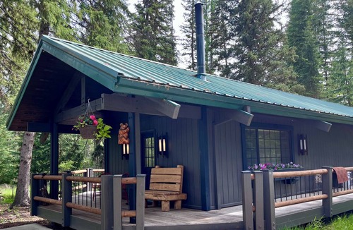 Eureka Cabin | EDA Ranch Guest House