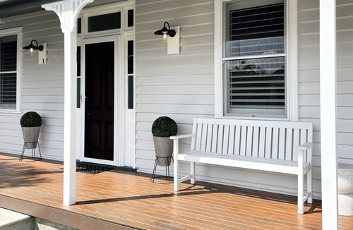 Singleton House | Eddie’s Cottage | Singleton