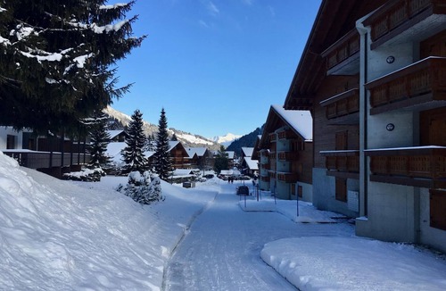 Morgins Apartment | Edelweiss B31, Morgins