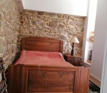 Roussillon-en-Morvan House | Edelweiss
