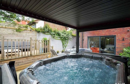 Salford House | Eden at The Heim Residences