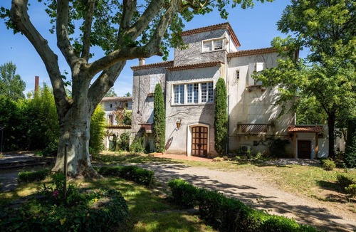 Castres House | Eden de Roques à la Nuitée
