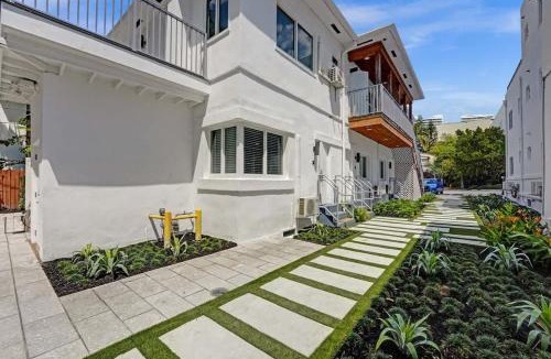 Central Beach Hotel | Eden Escape Walk to FLT Beach 2105