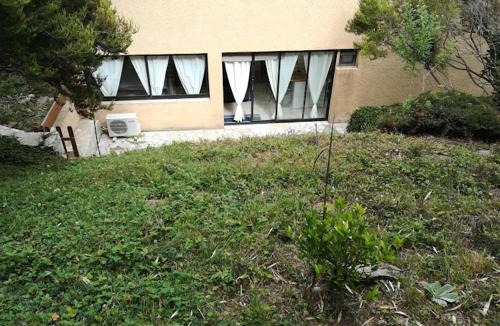 Las Illas Apartment | Eden Garden gite appartements