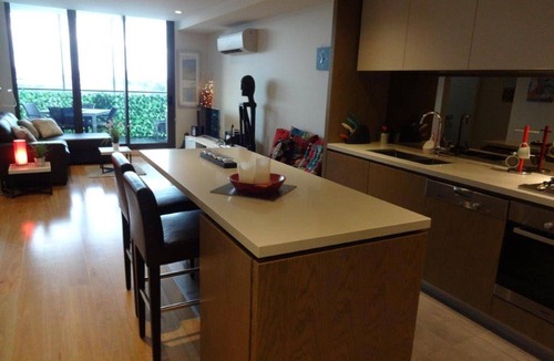 Abbotsford Apartment | Eden on the River Apartment, Pool