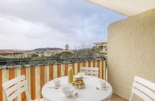 Saint-Tropez Apartment | Eden Parc by Interhome