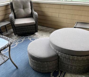 Windsor Apartment | Eden's Cozy Oasis